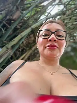 DIANITA_1988 🖖 free cam