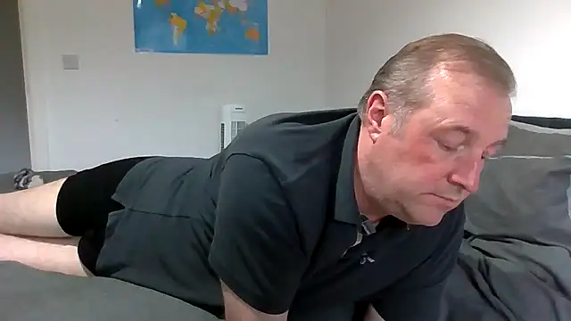 jaypal722 (M mature) - help me go travelling