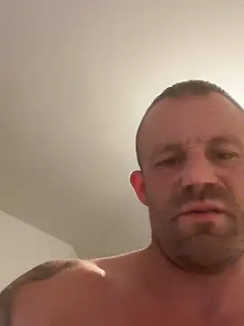 StrongMen91 webcam