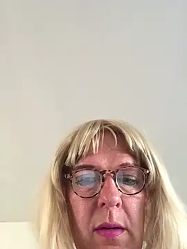 simone_xdressing webcam