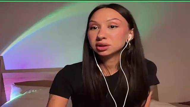 AmeliyaBlack live cam on StripChat