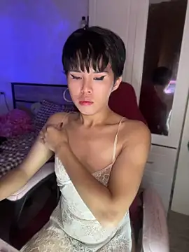 Plaxxxtique webcam
