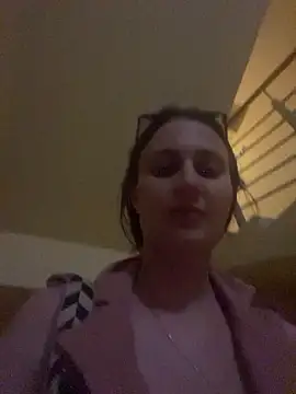 Flossy_Vettie live cam on StripChat