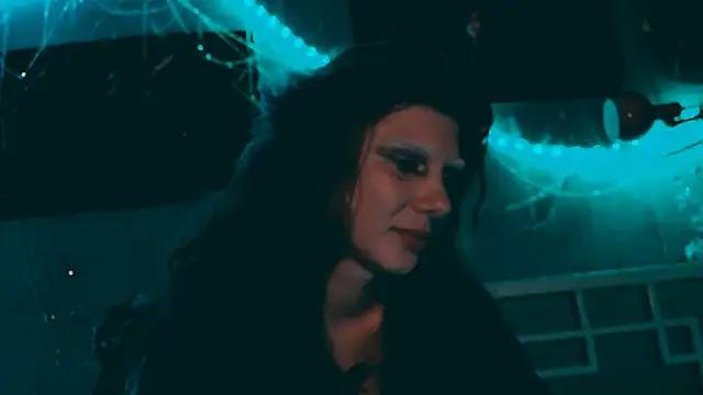 VivienDarkbloom webcam