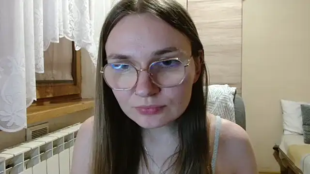 LooveELLYx webcam