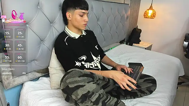 SamBlack_ webcam