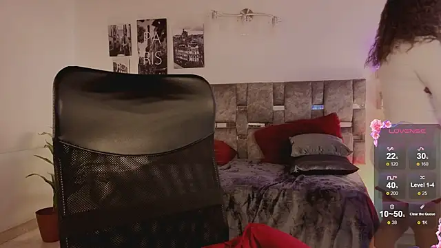 emilyrouxe - Emilyrouxe's free webcam - UK Sex Cams