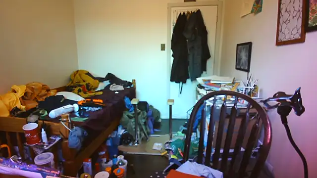 JohnnyMoves webcam