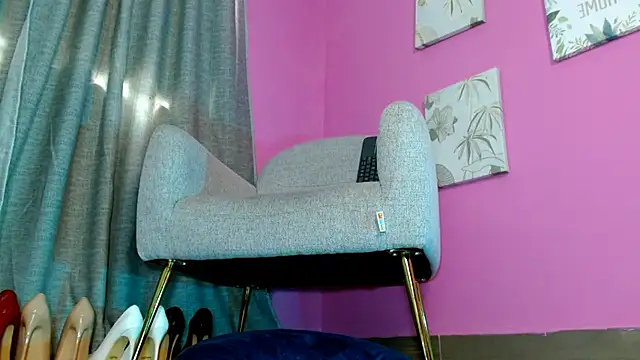 emily_ox0 webcam