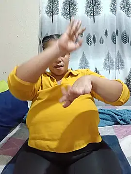 FreakyAngel3X webcam