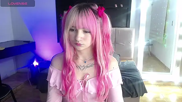 _Charlotte_Collins_ webcam