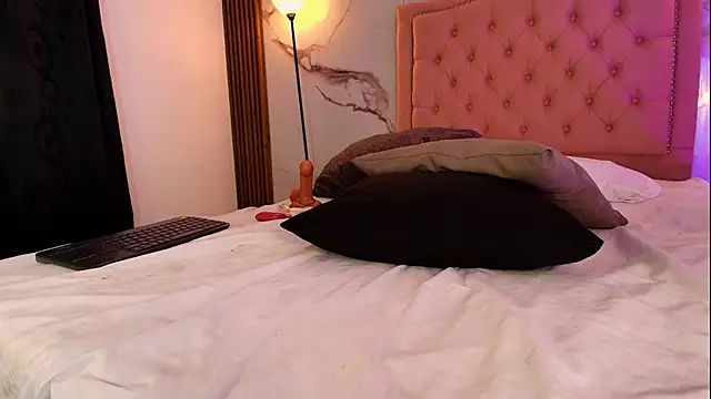 Jade20_ webcam