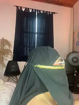 Maisa_issa