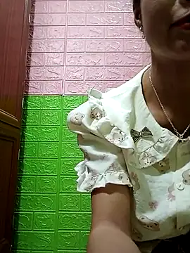 AmyLinee01 webcam