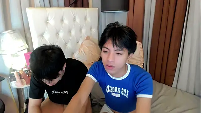 davincihugecock live sex cam