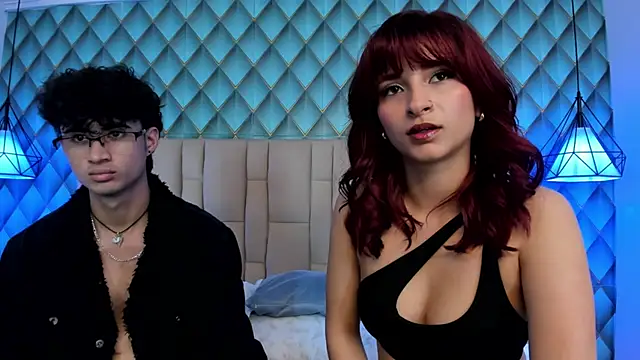 Sofia-Ethan live cam on StripChat