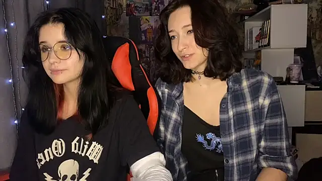 Absent_Fairy webcam