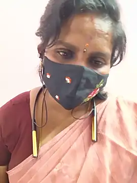CuteTamizhachi webcam