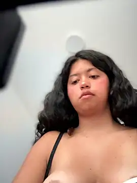 Peach_Girll live cam on StripChat