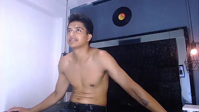 MaxWyatt_ webcam