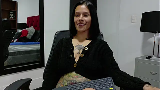Amelie_Blake webcam