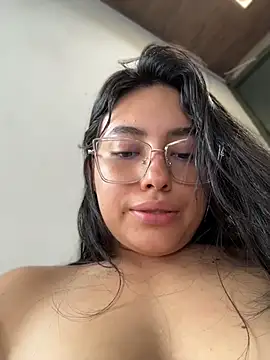 VioletRousee webcam