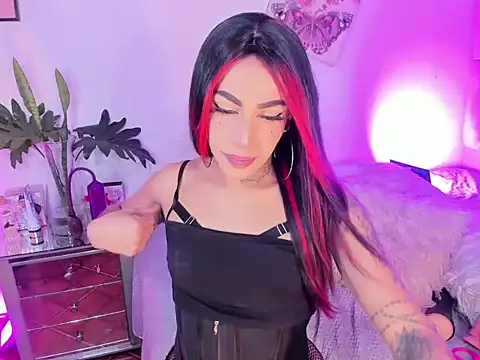 nicolebrunett webcam