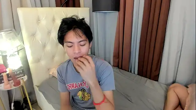 davincihugecock webcam