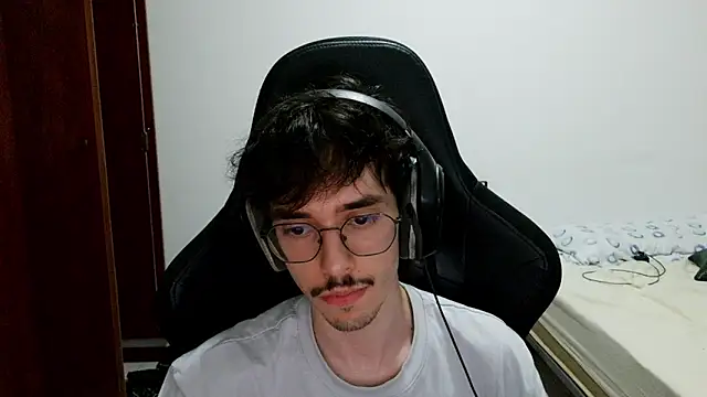 gabrielNovin17cm webcam