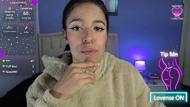stephania_t webcam