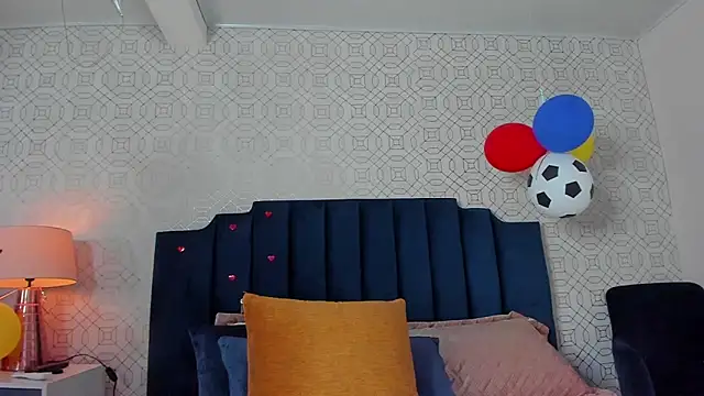 ashleythompson2025 webcam