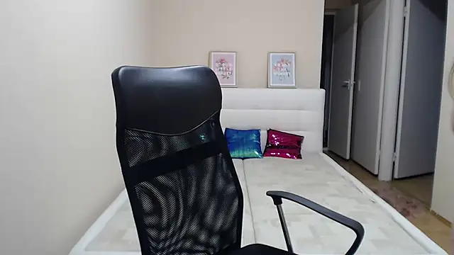 AnnaSweet18 webcam