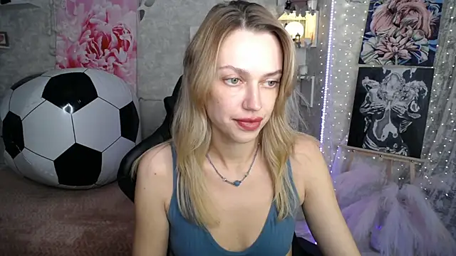 NickyAdamidi webcam