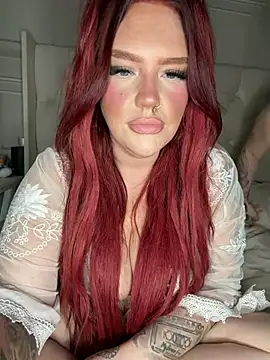 CurvyGirlMyla 🚓 naked cam