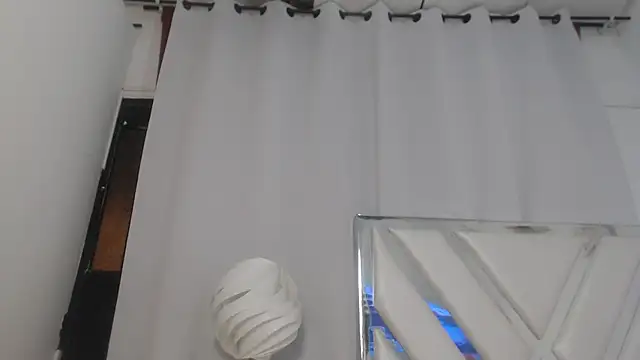 AlannaHarper webcam