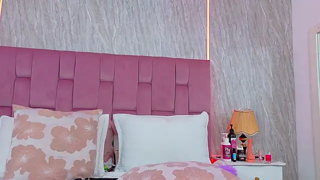 Mia_Foster01 webcam