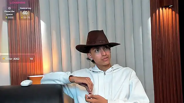 myke_tucker webcam