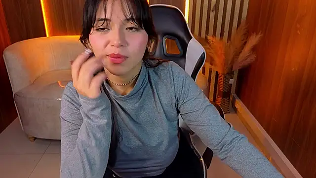 Hani_amber_tx