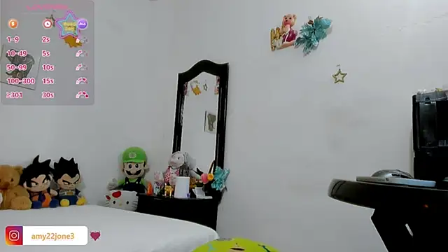 Amy_jones77 webcam