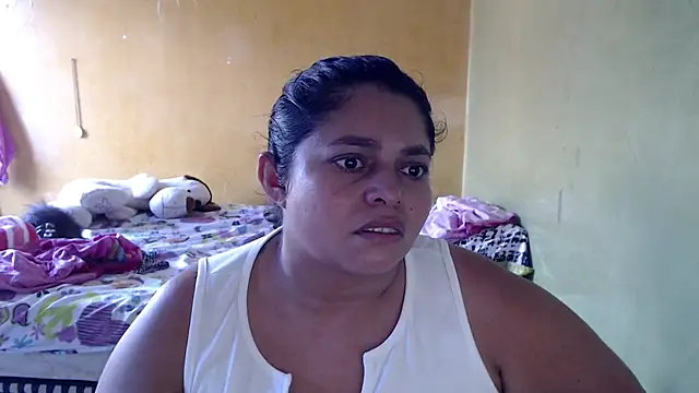 yulieth_bbw webcam
