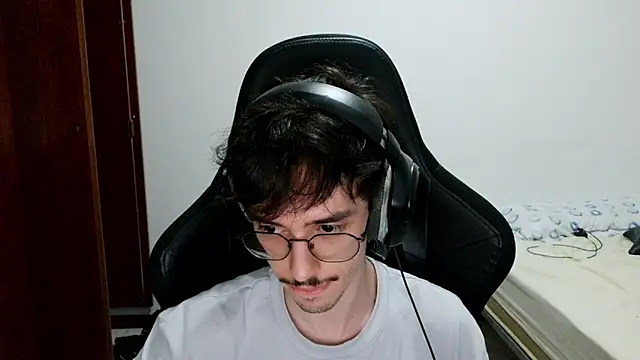 gabrielNovin17cm webcam