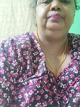 tamilthanushri webcam