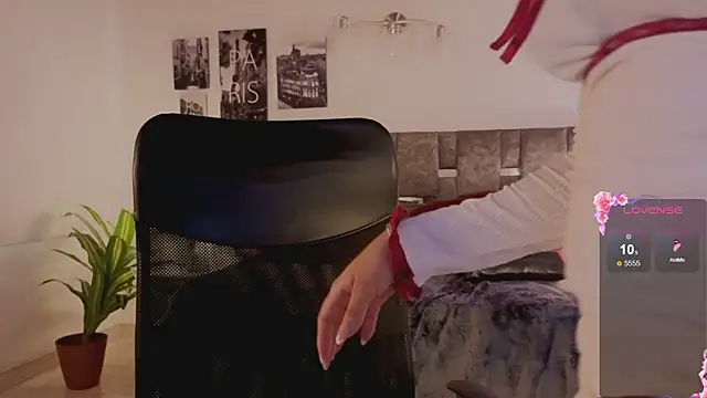 emilyrouxe webcam