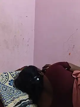 CuteTamizhachi webcam