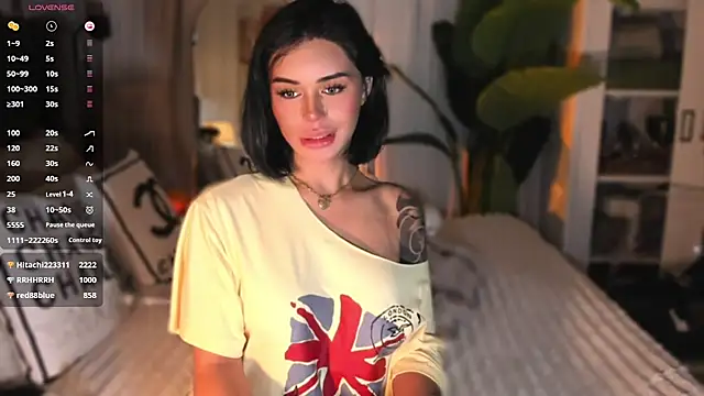 Kivendy - Trans webcam sex chat