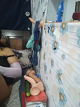 tina8th webcam