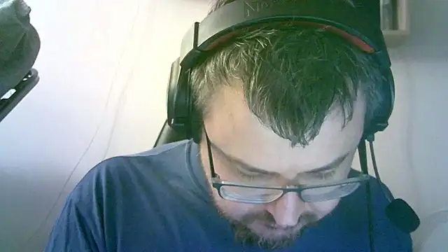 SirAbuser webcam