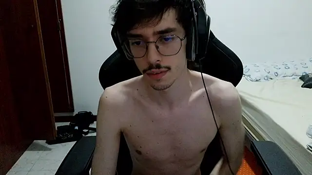 gabrielNovin17cm webcam