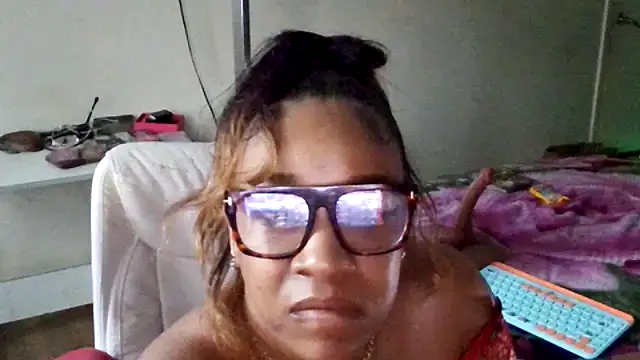 mzpretty444 webcam