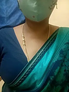 sushma26 Live Webcam on Stripchat